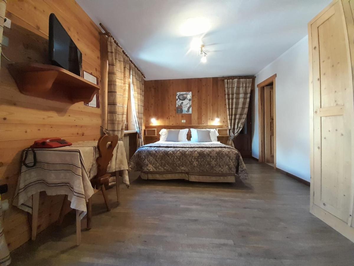 Hotel Astoria Courmayeur Exterior foto