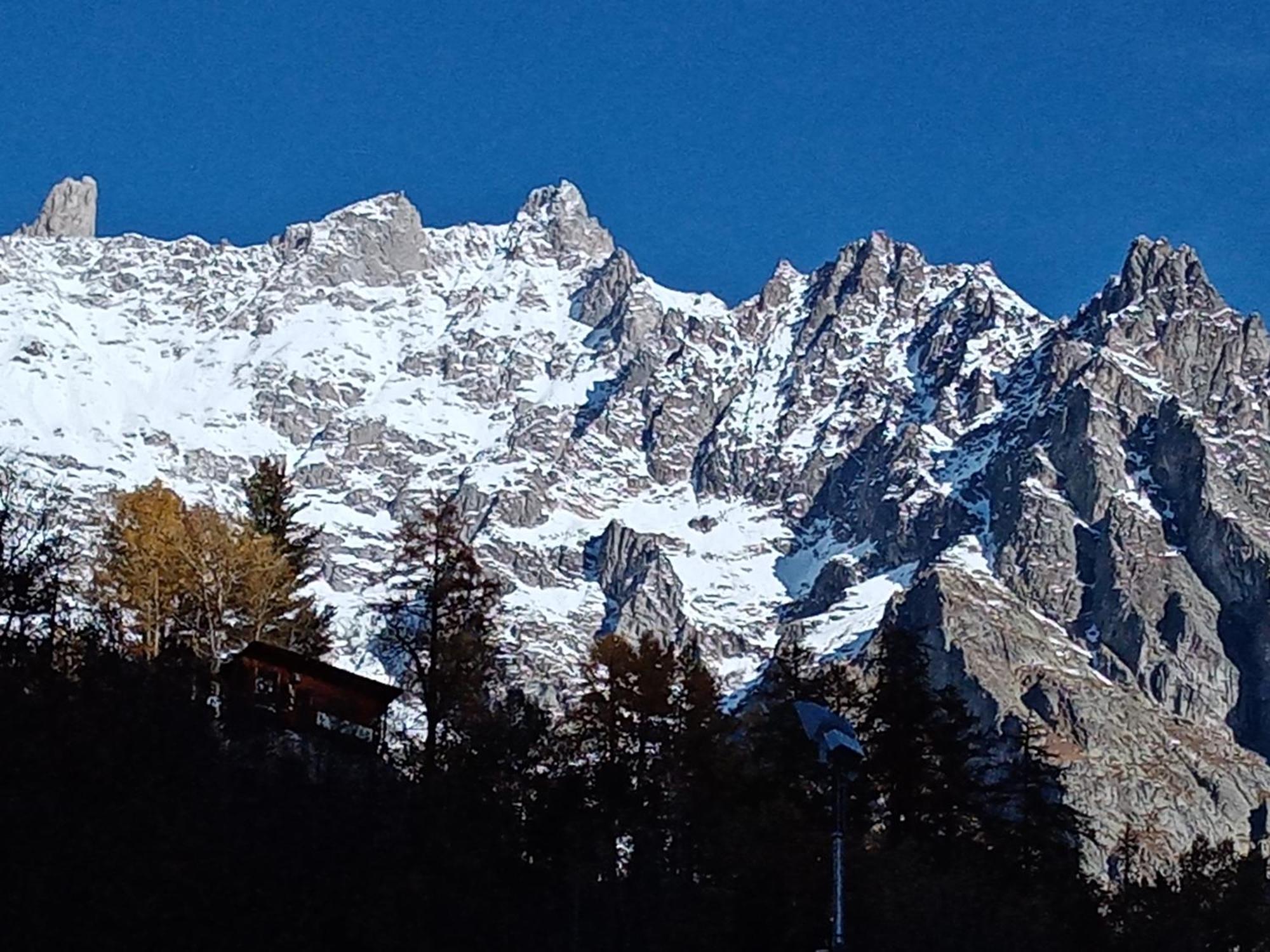 Hotel Astoria Courmayeur Exterior foto