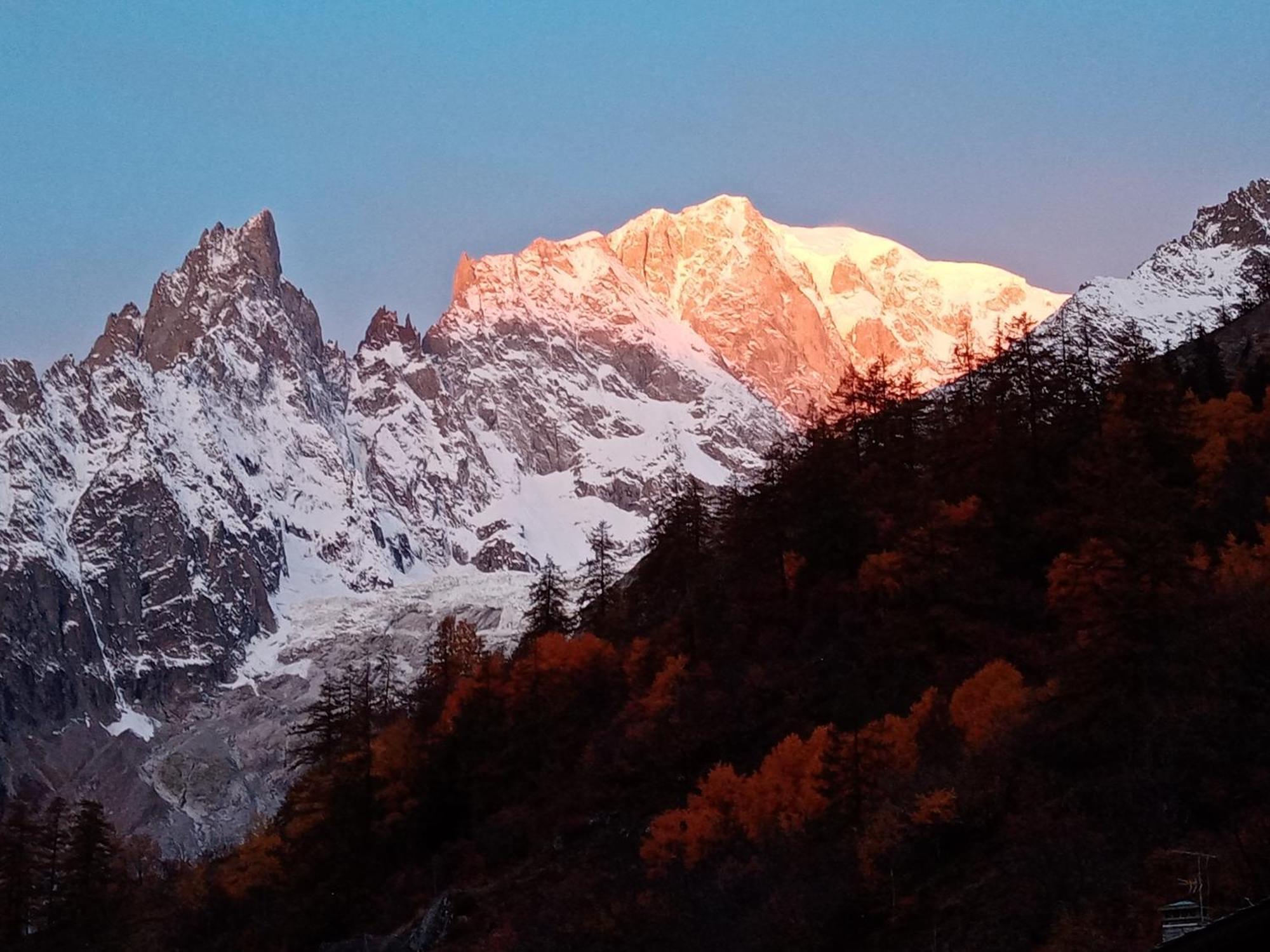 Hotel Astoria Courmayeur Exterior foto